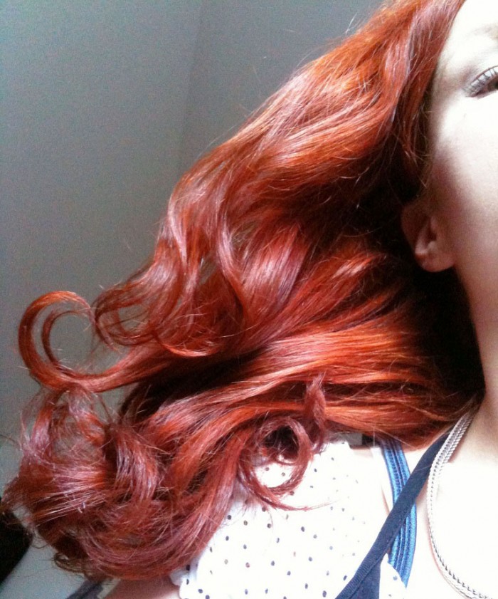 Henna rot gefärbtes Haar neu